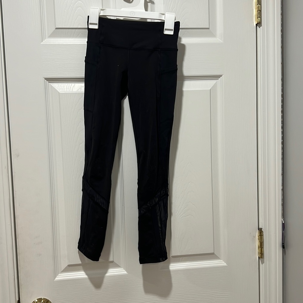 Ivivva black leggings